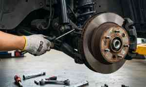 pengecekan per suspensi mobil